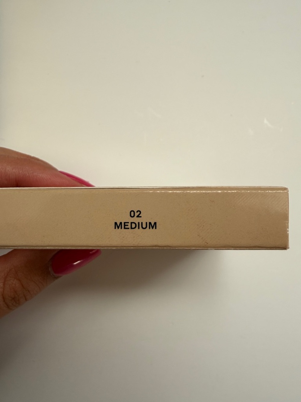 Burberry Compact Powder 02 medium - Picture 7 of 7